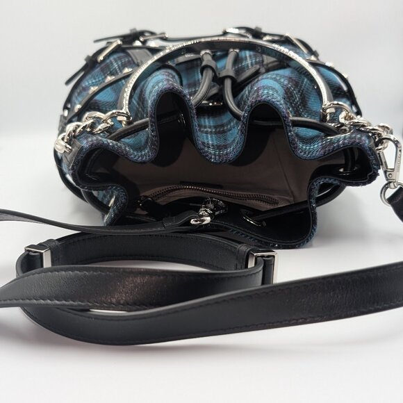 Bon Bon Bucket - Picture 3 of 5